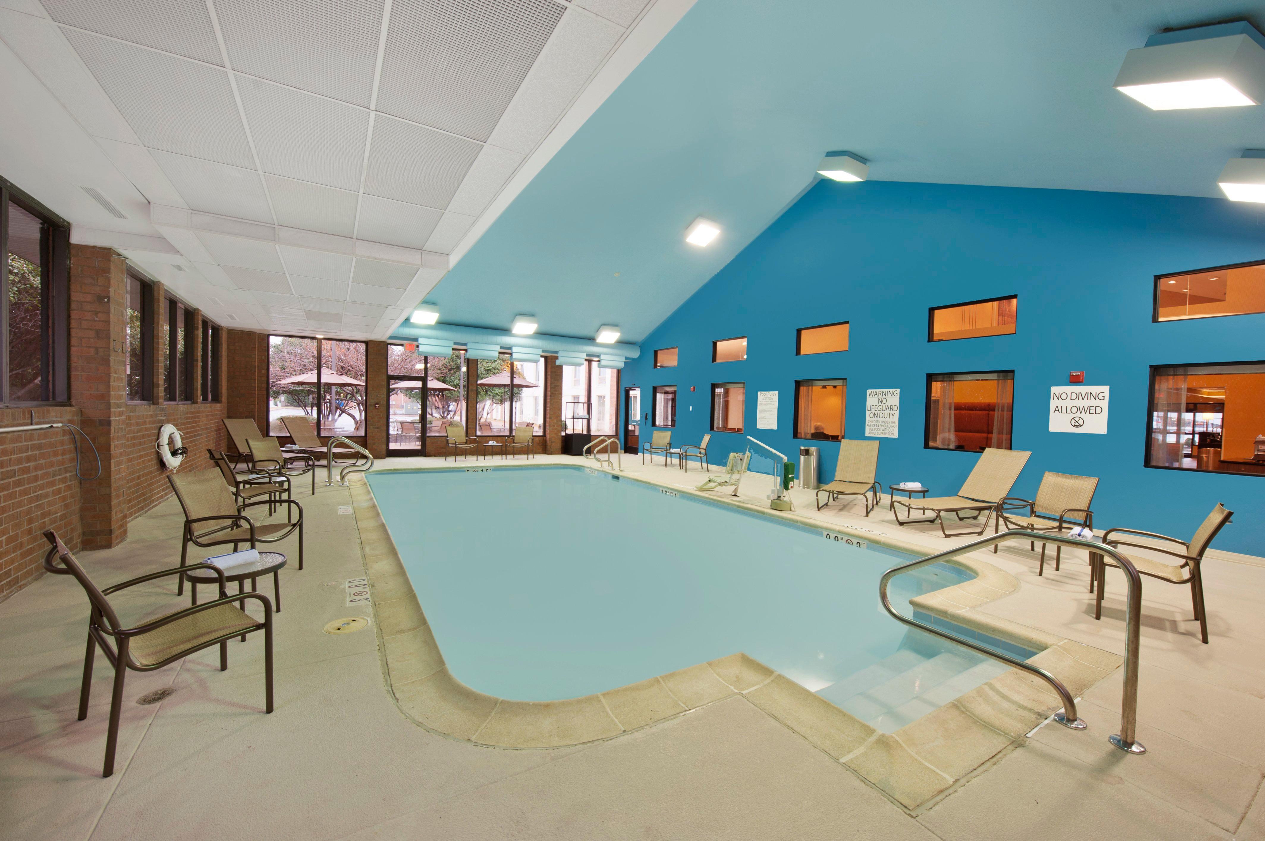 Holiday Inn Express Fredericksburg - Southpoint By Ihg Dış mekan fotoğraf