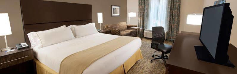 Holiday Inn Express Fredericksburg - Southpoint By Ihg Dış mekan fotoğraf